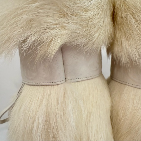Oscar Sport White Fur Boots - Picture 8 of 14